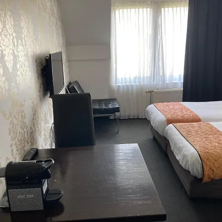 Fletcher Hotel-restaurant De Witte Brug 4*