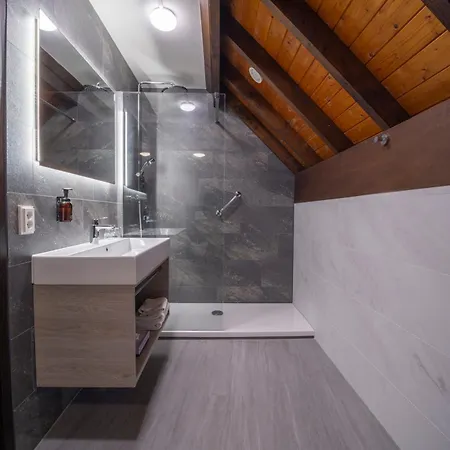 מלון Fletcher Hotel-restaurant De Witte Brug 4*