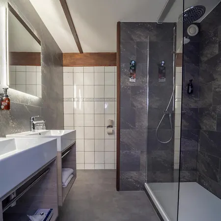 Hotel Fletcher Hotel-restaurant De Witte Brug 4*