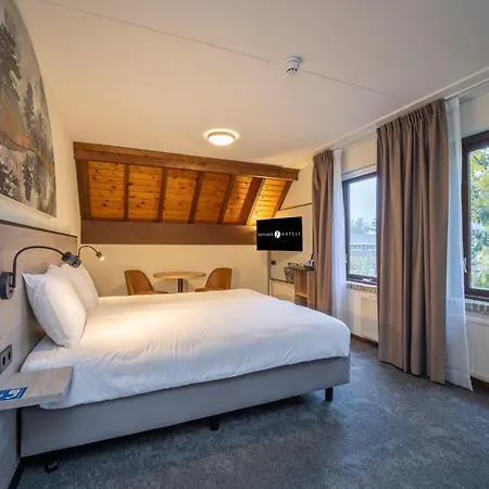 Fletcher Hotel-restaurant De Witte Brug 호텔