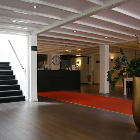 Fletcher Hotel-restaurant De Witte Brug 호텔 4*