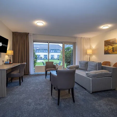 Fletcher Hotel-restaurant De Witte Brug 4*