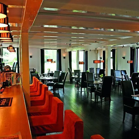 Fletcher Hotel-restaurant De Witte Brug מלון Lekkerkerk