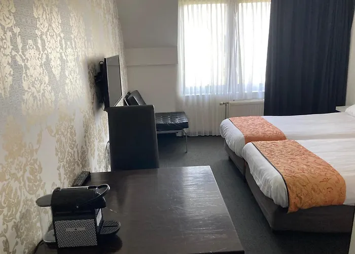 Fletcher Hotel-restaurant De Witte Brug 4*