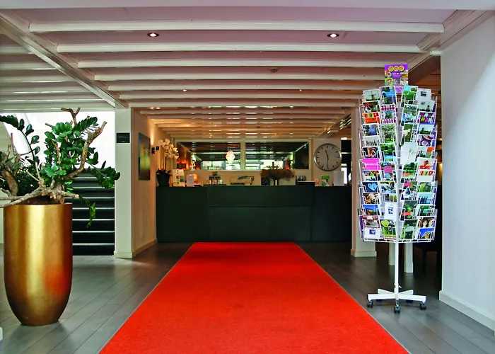 Hotel Fletcher Hotel-restaurant De Witte Brug 4*