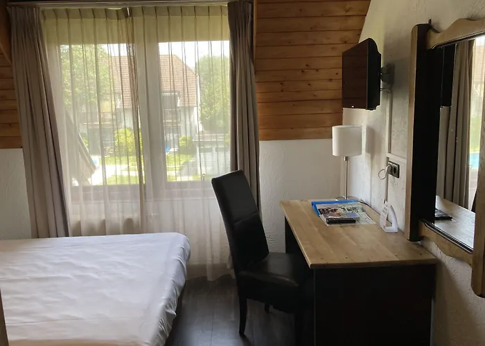 Fletcher Hotel-restaurant De Witte Brug Hotel Lekkerkerk